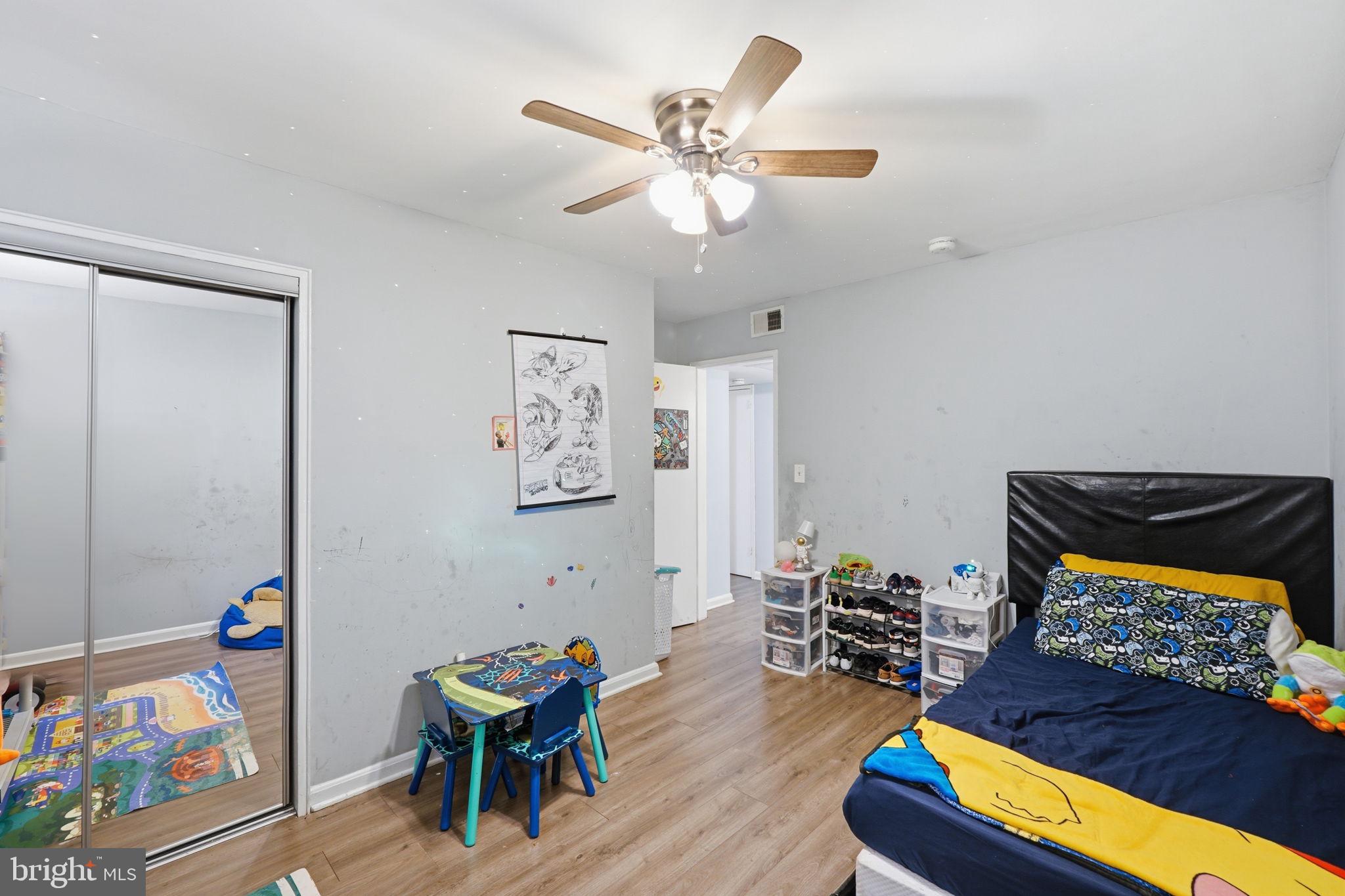 HILL CREST - Residential