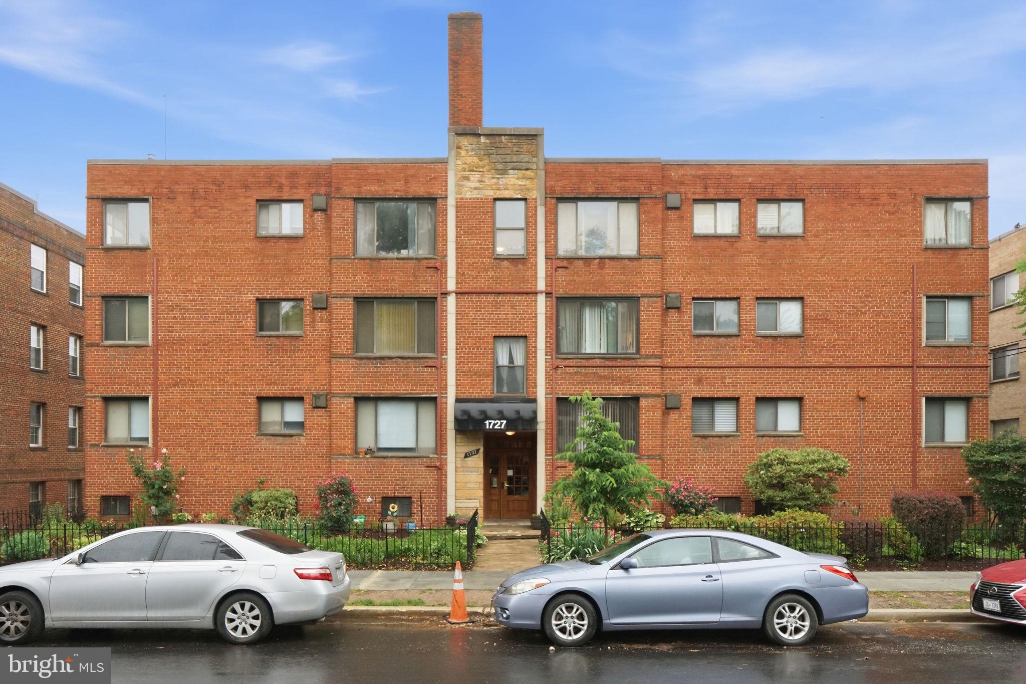 HILL CREST - Residential