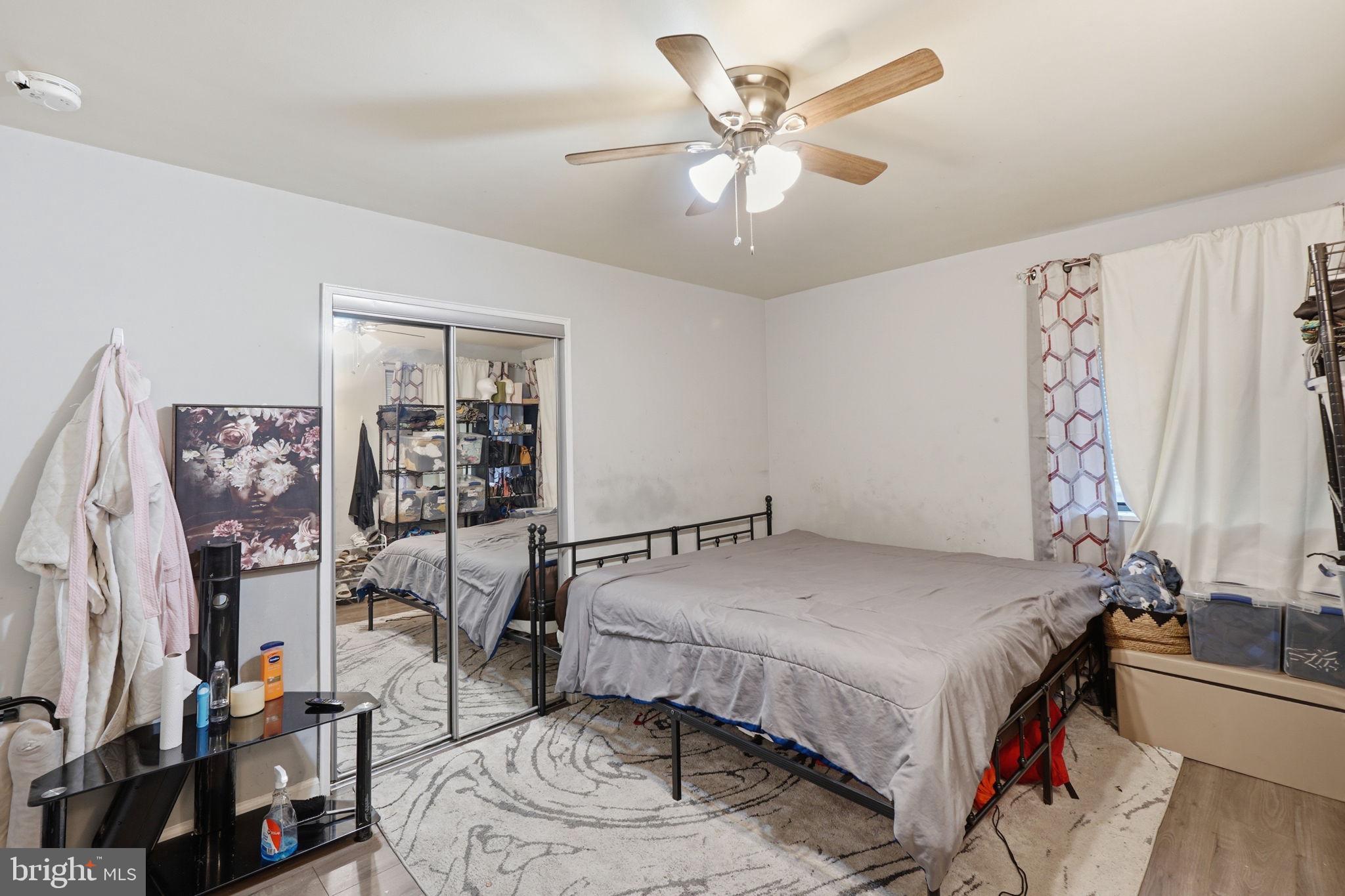 HILL CREST - Residential