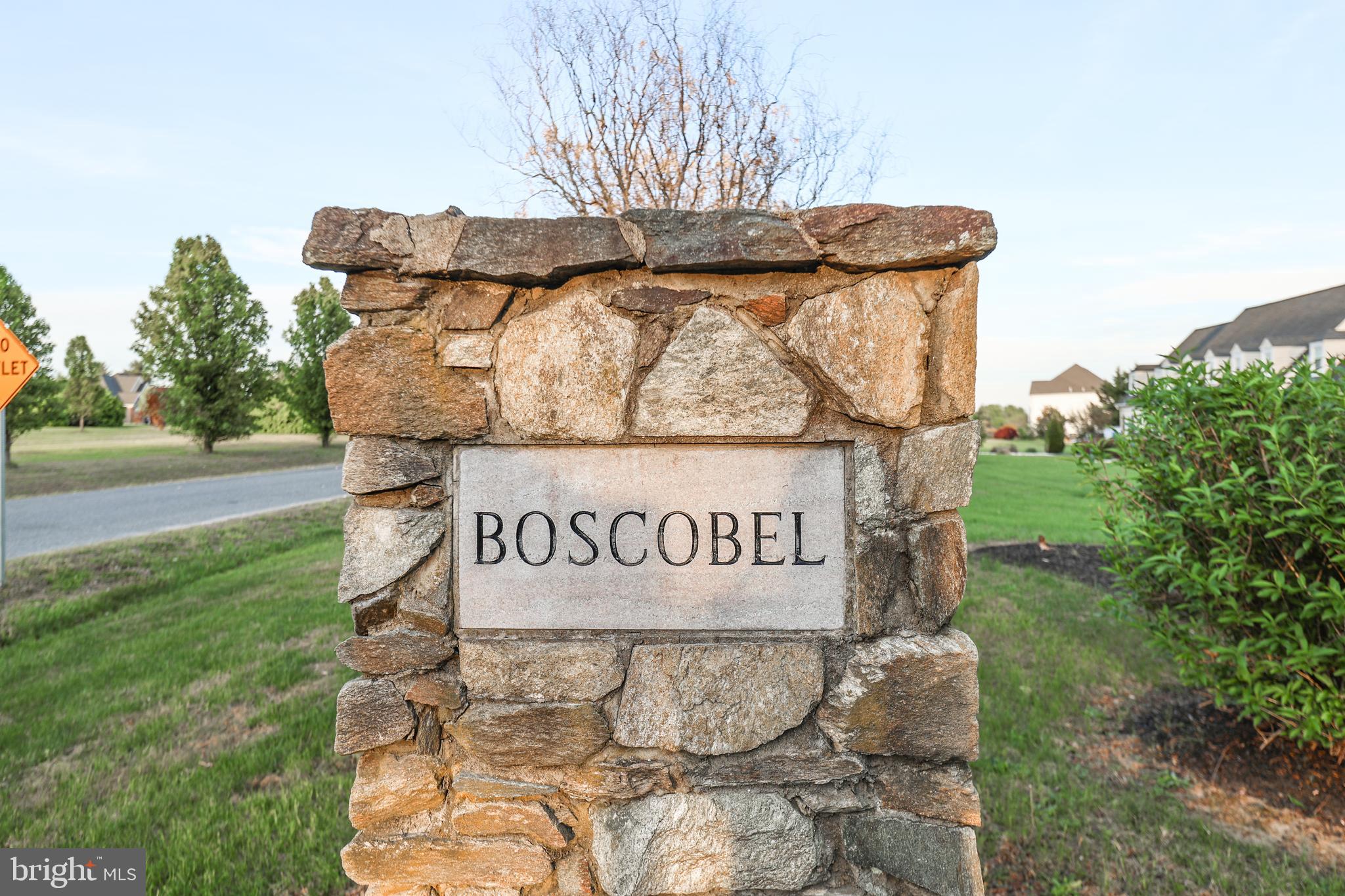 BOSCOBEL FARMS - Residential