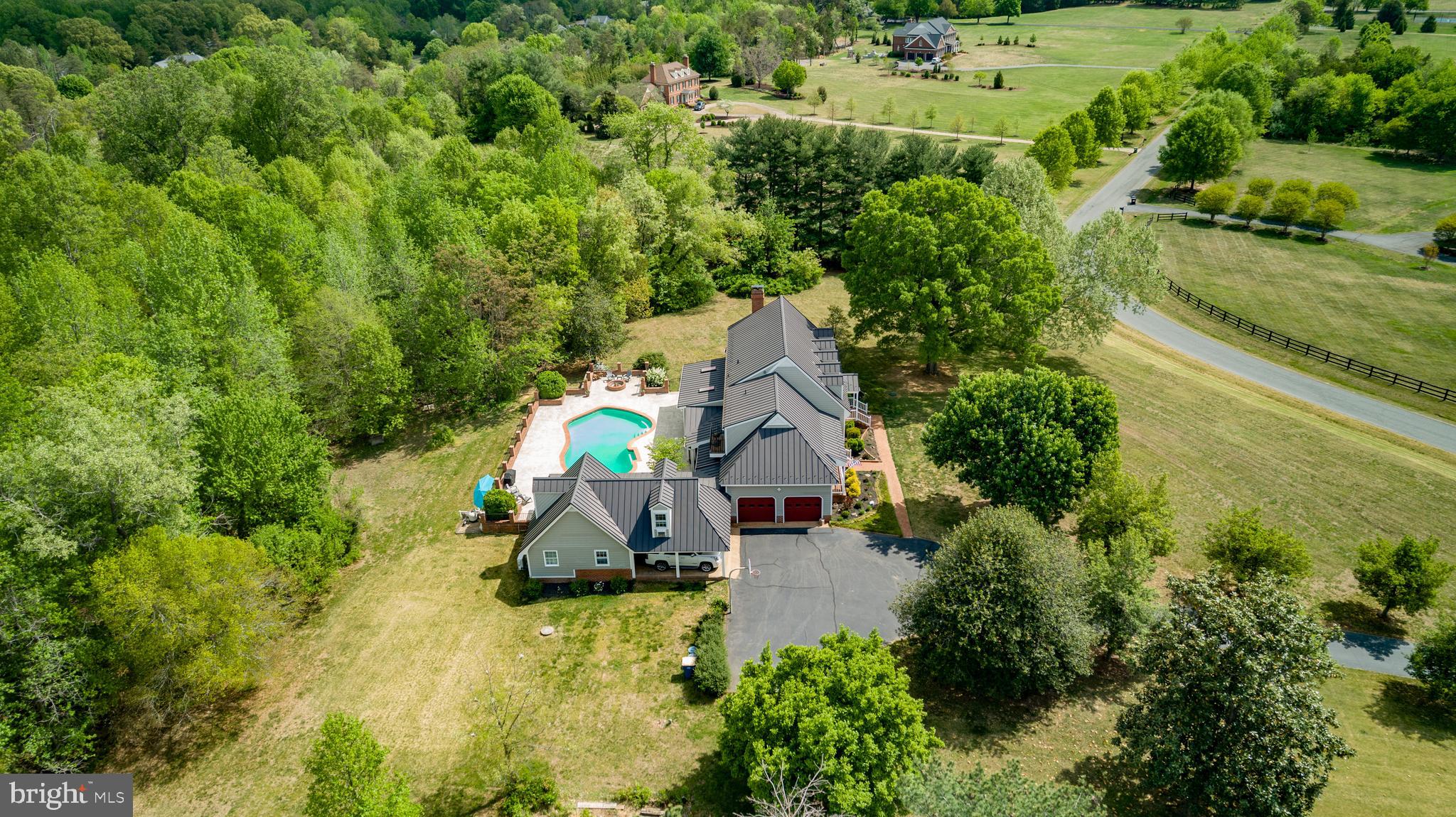 BOSCOBEL FARMS - Residential