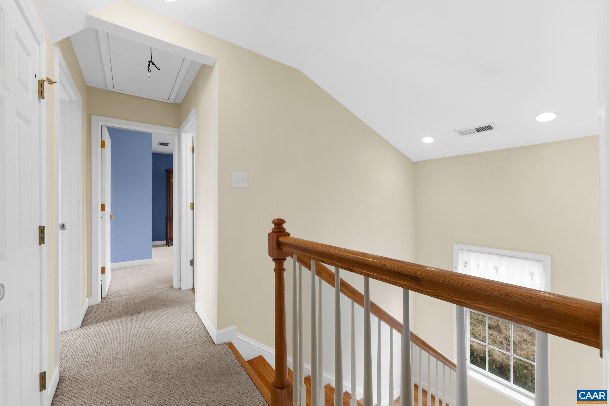 PARKSIDE VILLAGE - Residential