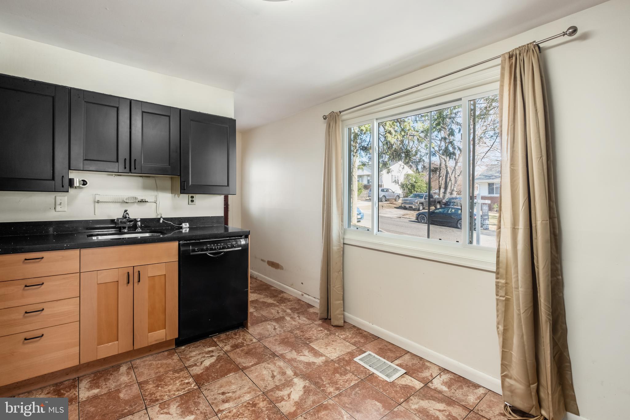 POWDER MILL HOMES - Residential