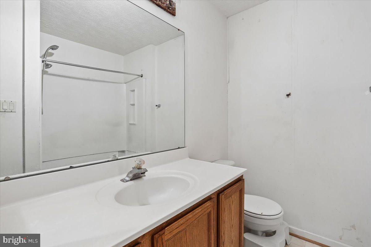 JAMES CREEK - Residential