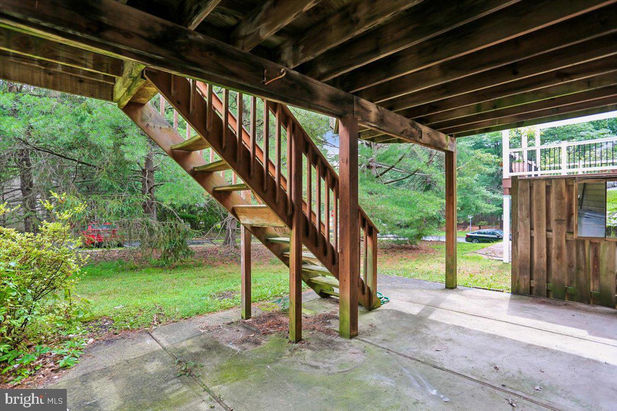 JAMES CREEK - Residential