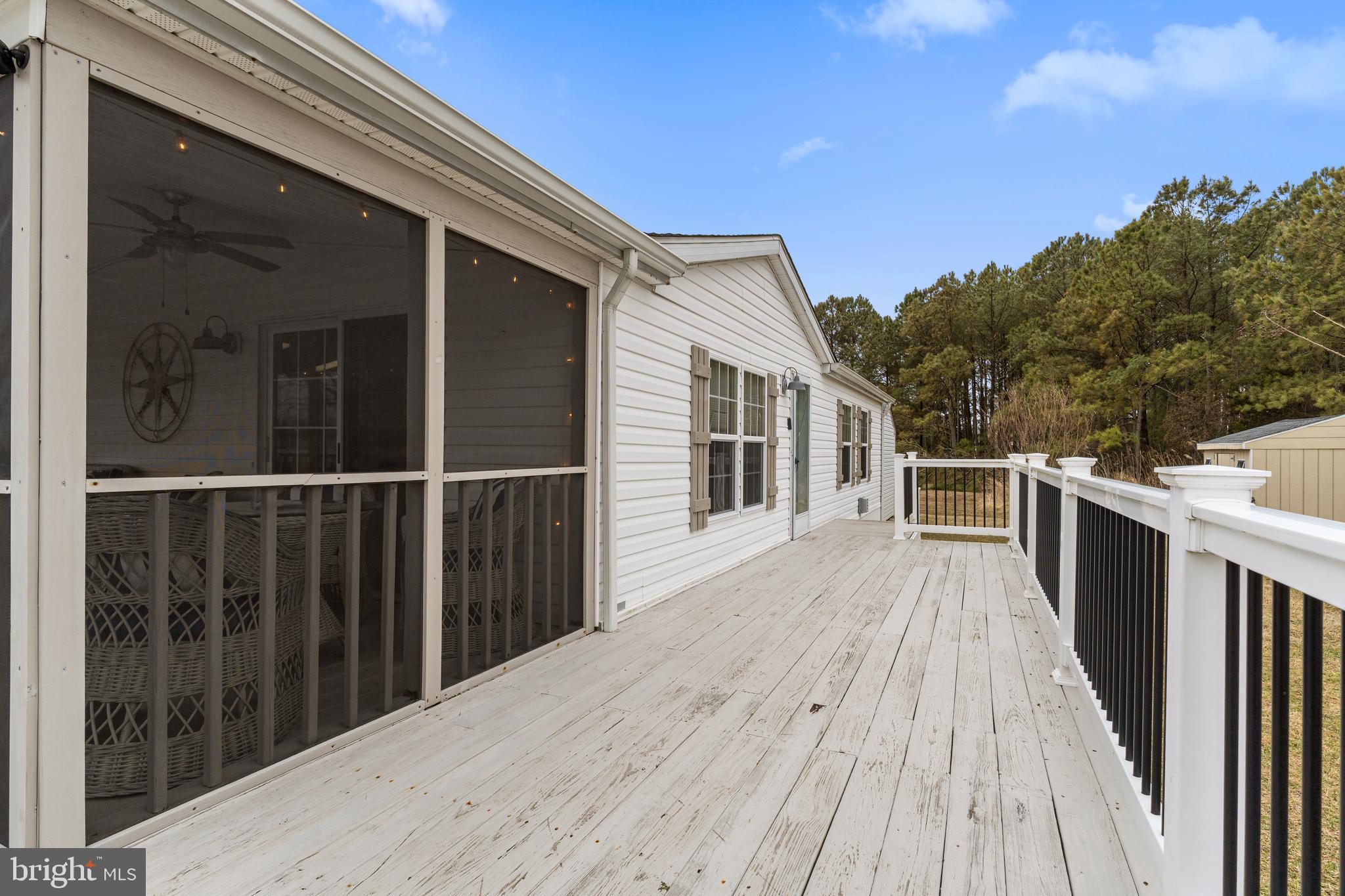 MARINERS COVE - Residential