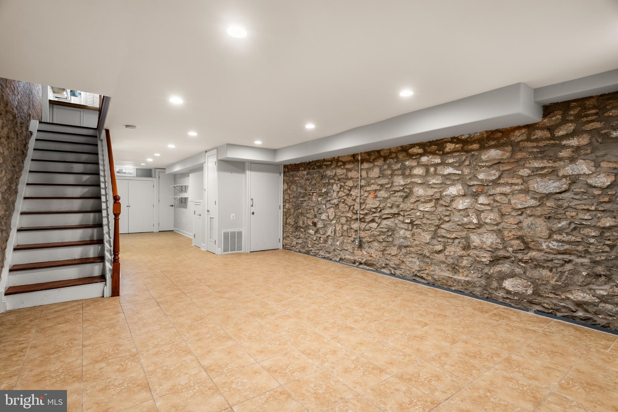 BELLA VISTA - Residential