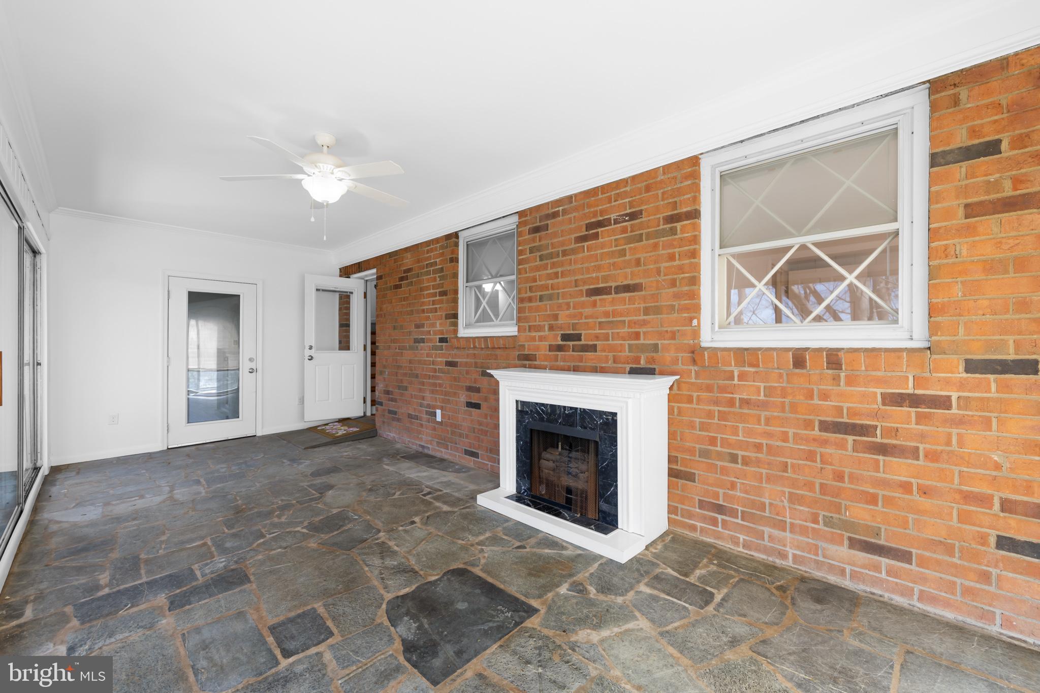 GREENBRIER - Residential