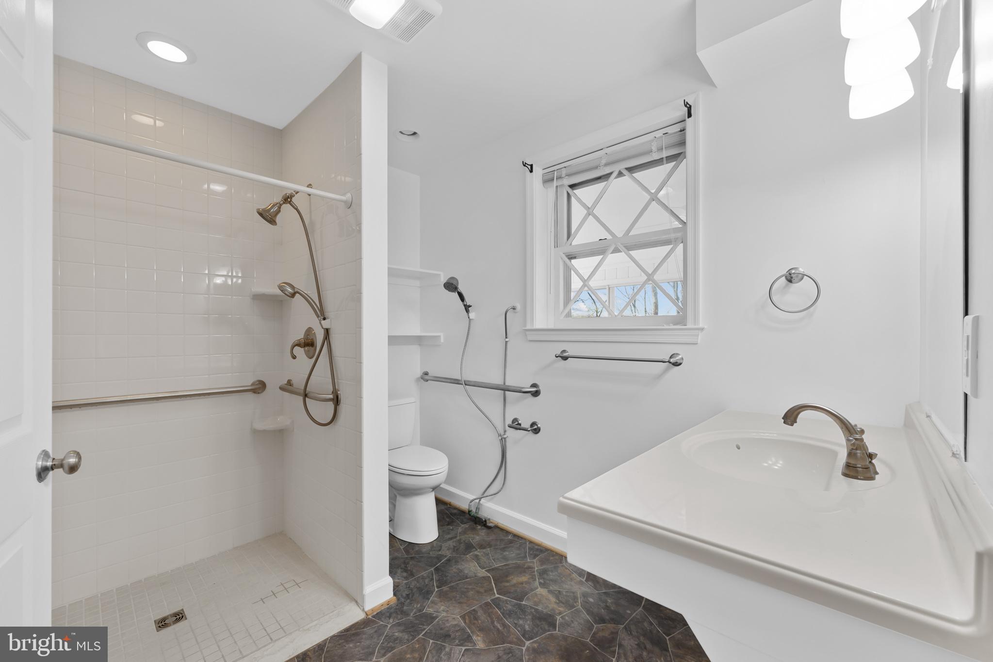 GREENBRIER - Residential
