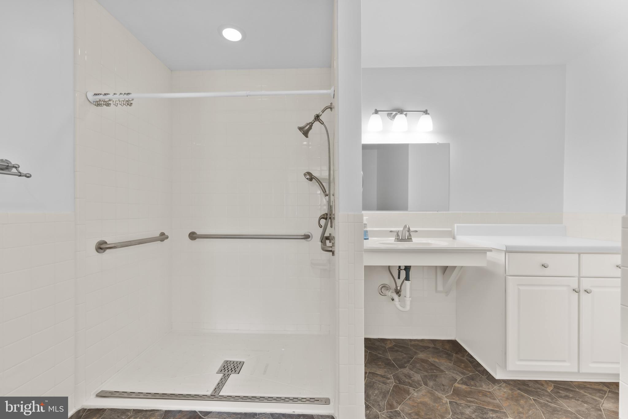 GREENBRIER - Residential