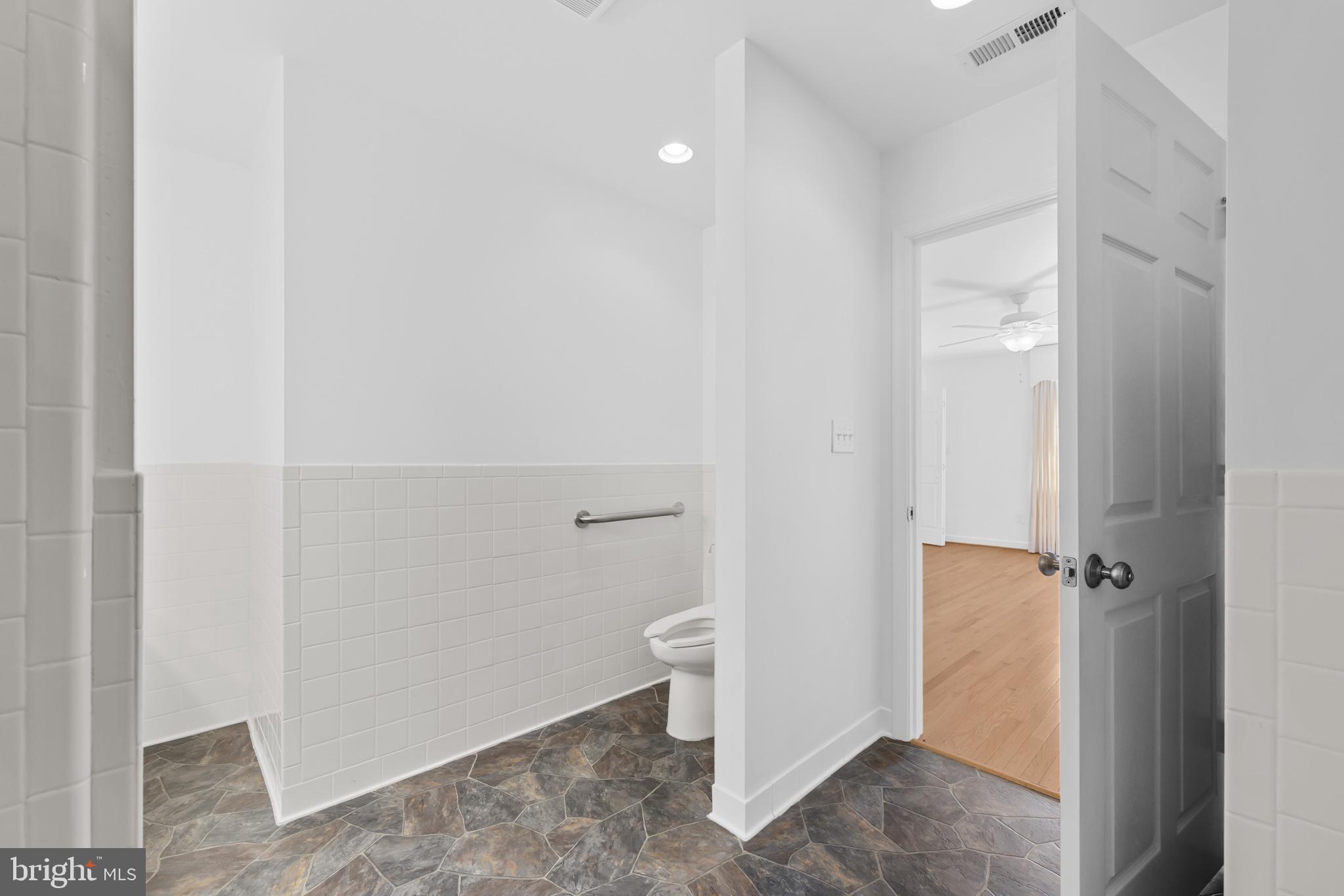 GREENBRIER - Residential