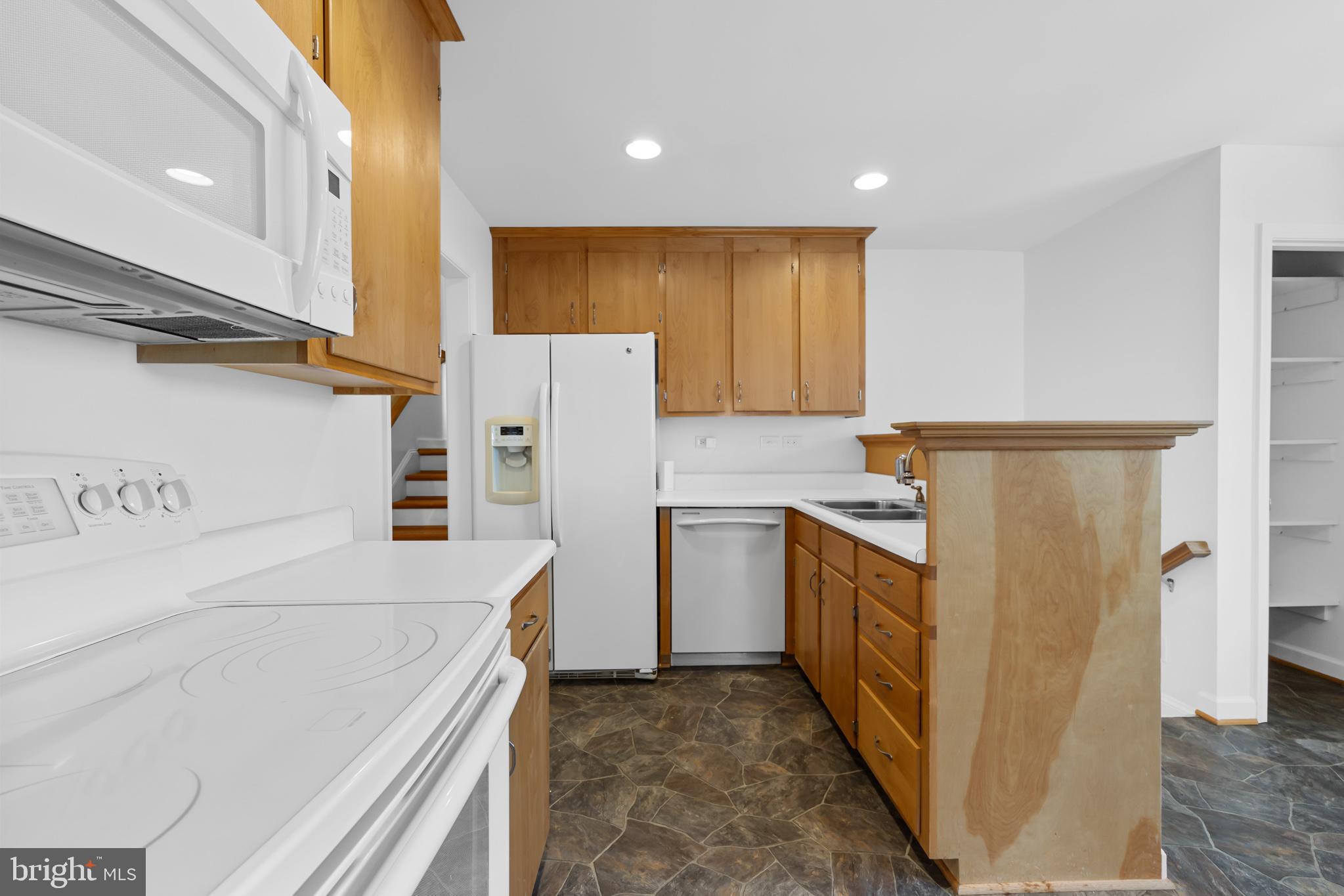GREENBRIER - Residential