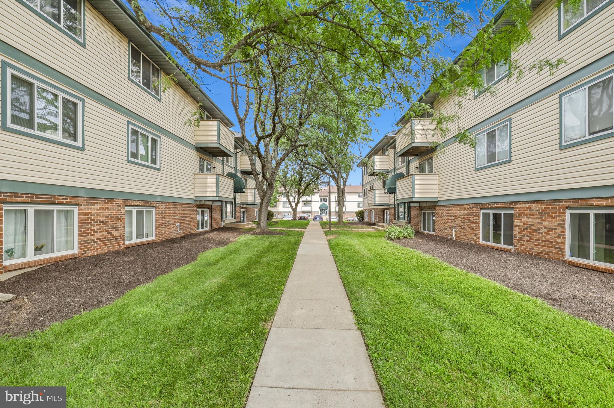 GREENFIELD COMMONS - Residential