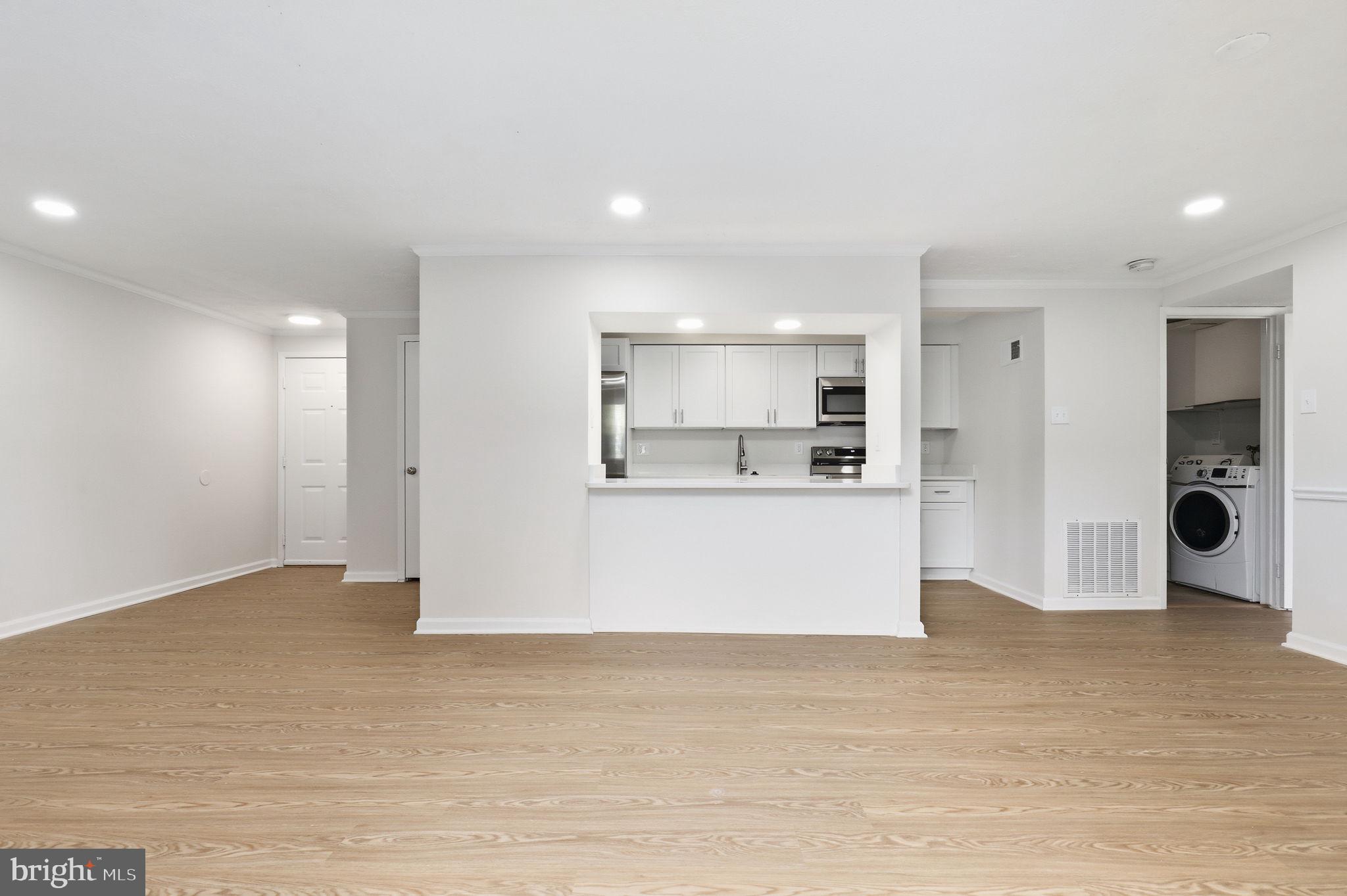 GREENFIELD COMMONS - Residential