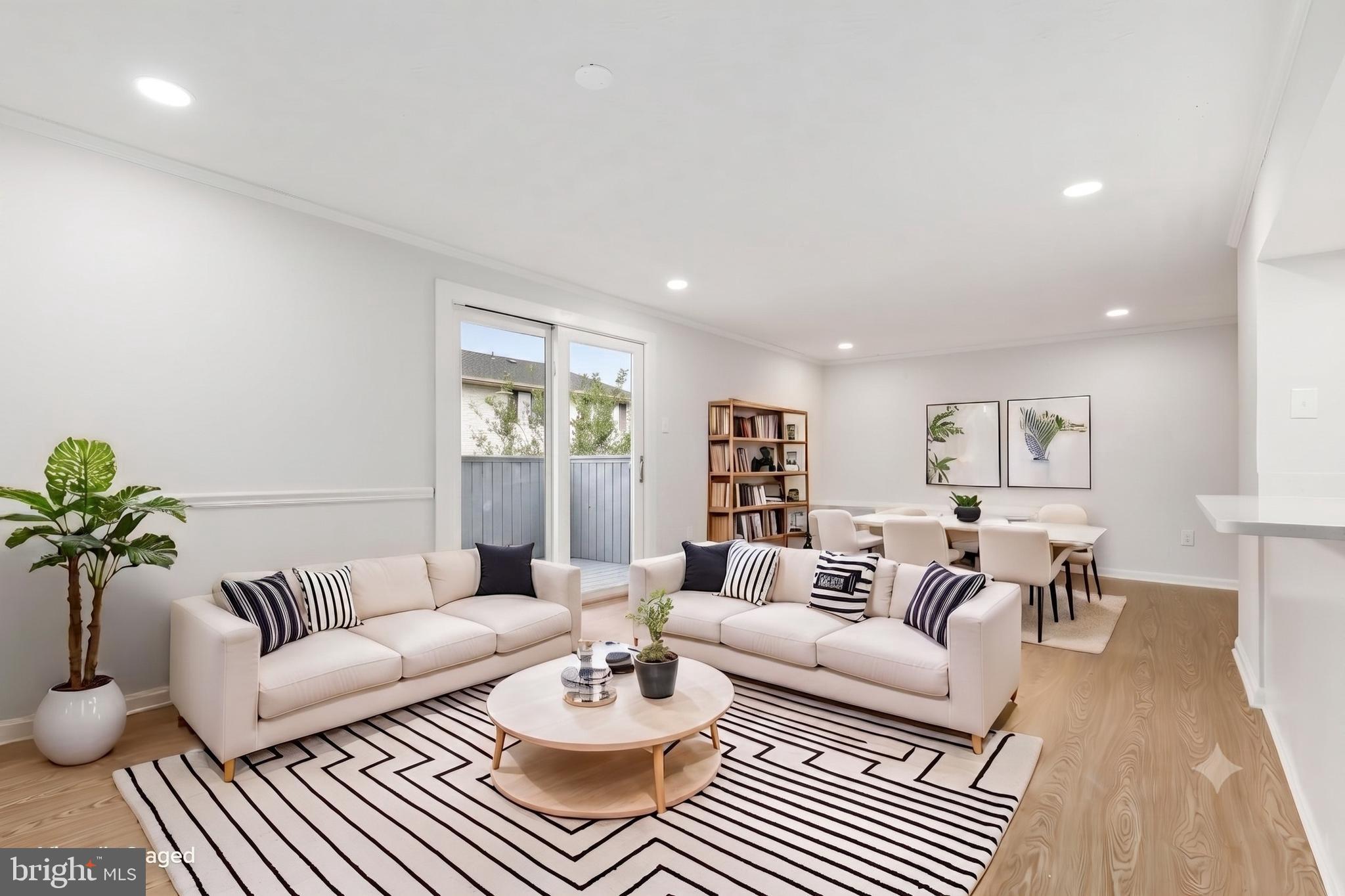 GREENFIELD COMMONS - Residential