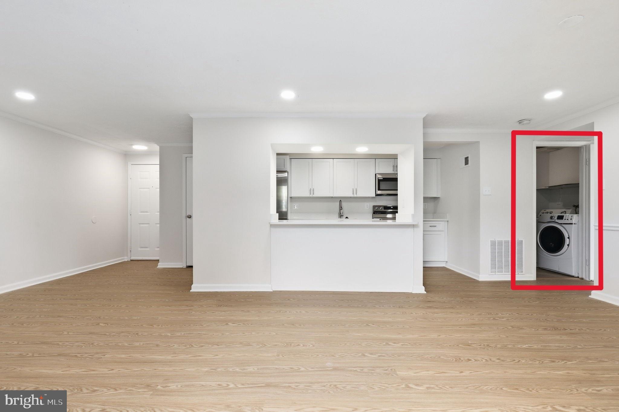 GREENFIELD COMMONS - Residential