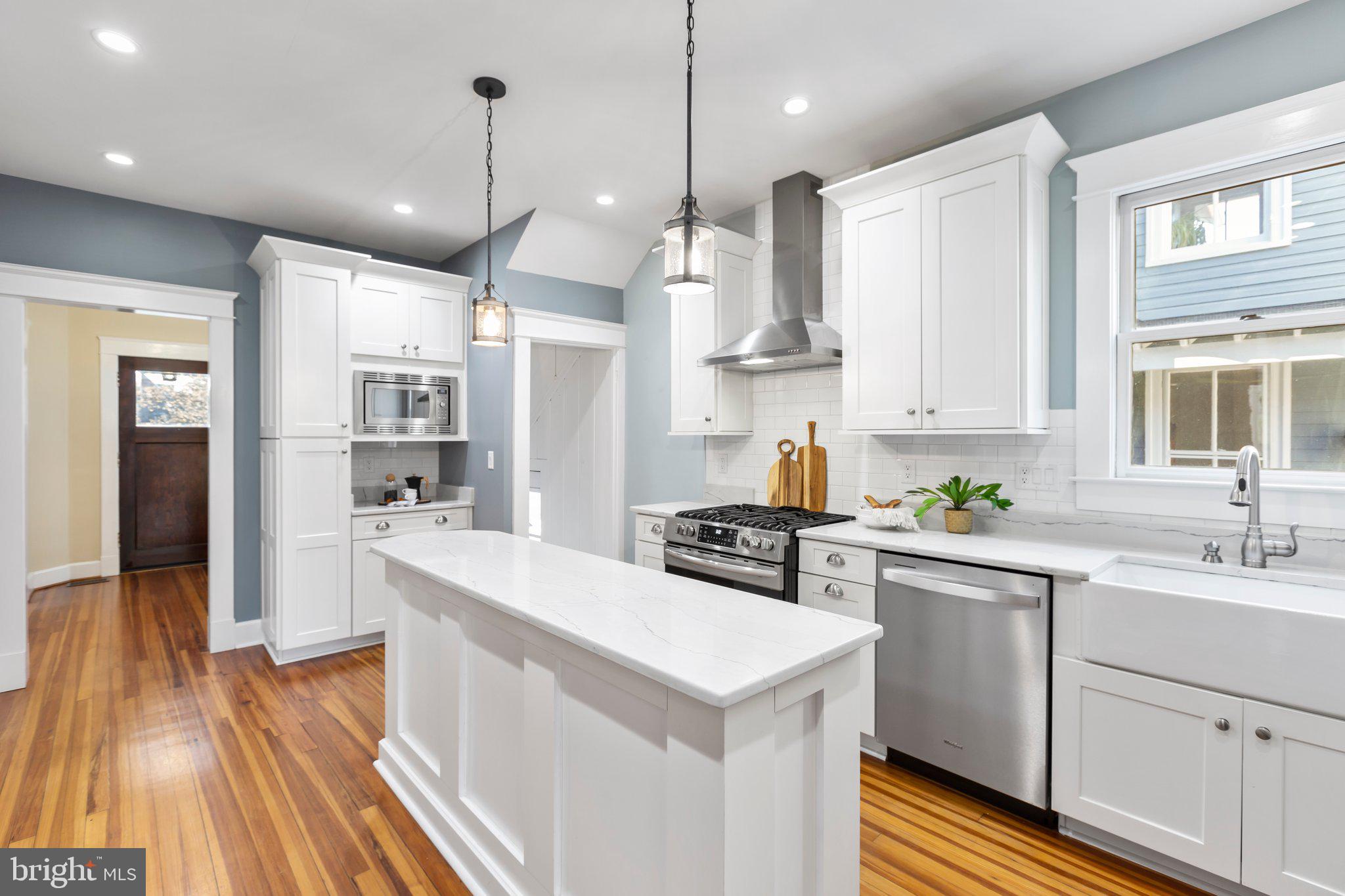 DOWNTOWN FREDERICKSBURG - Residential