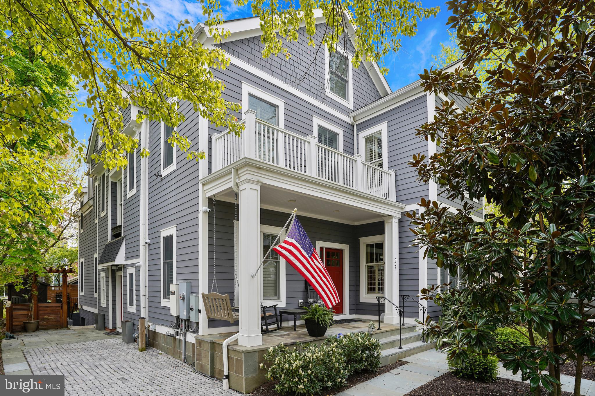 ROSEMONT PARK - Residential