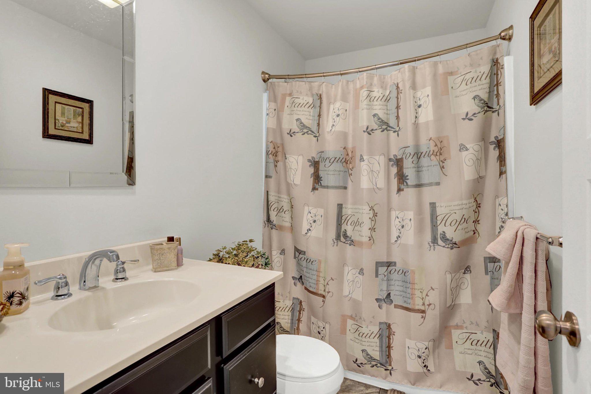 HIGHLANDS OF YORK HAVEN - Residential