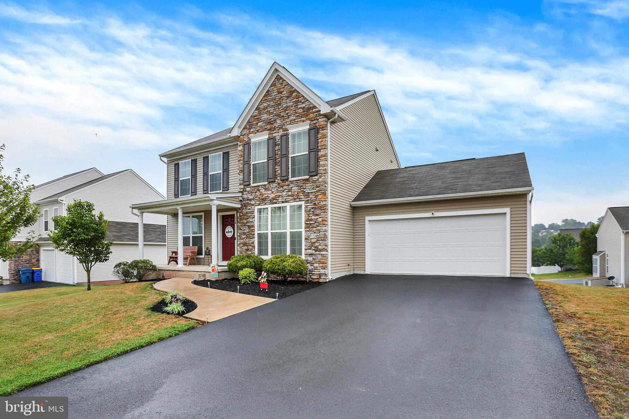 HIGHLANDS OF YORK HAVEN - Residential