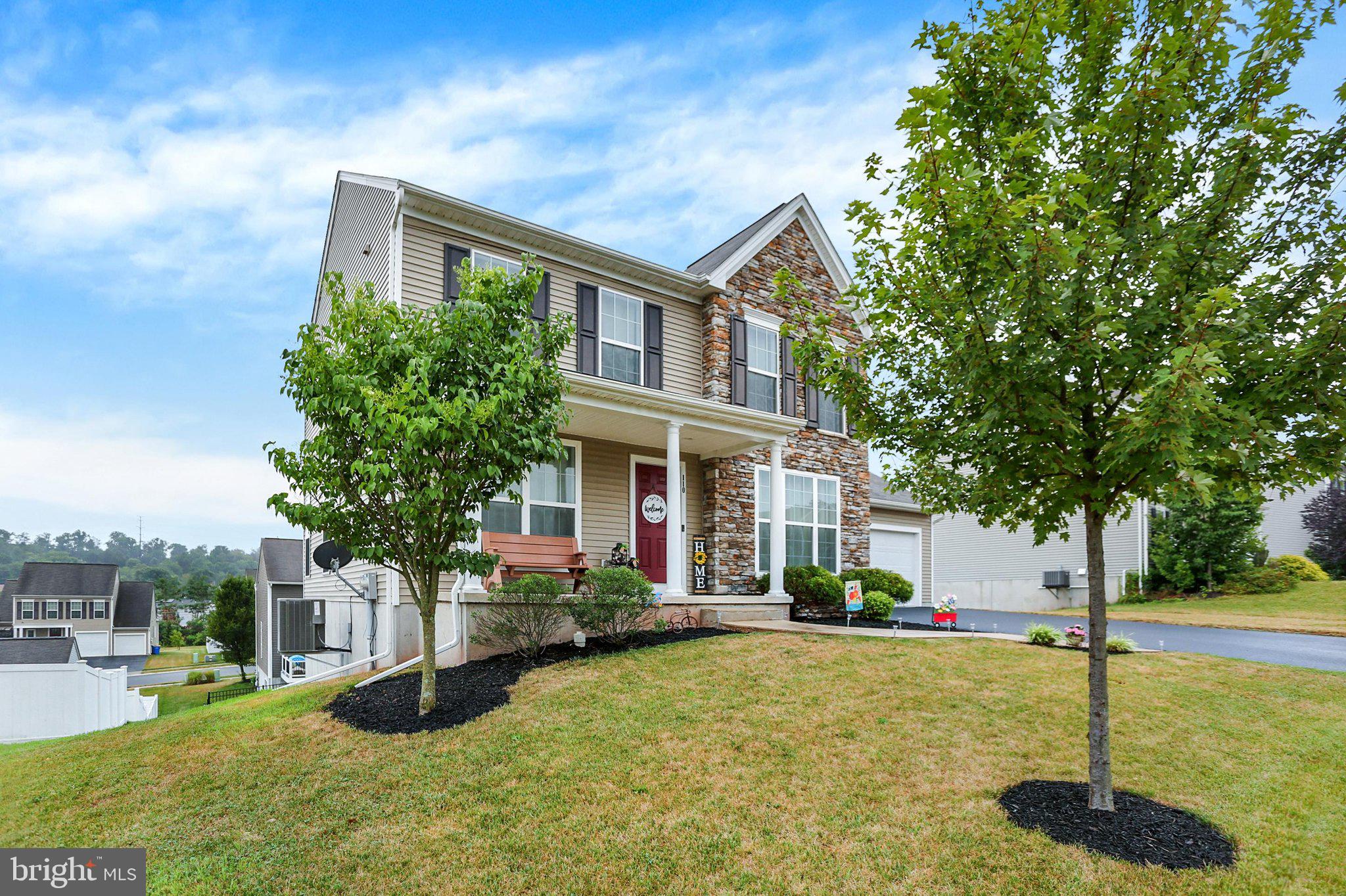 HIGHLANDS OF YORK HAVEN - Residential