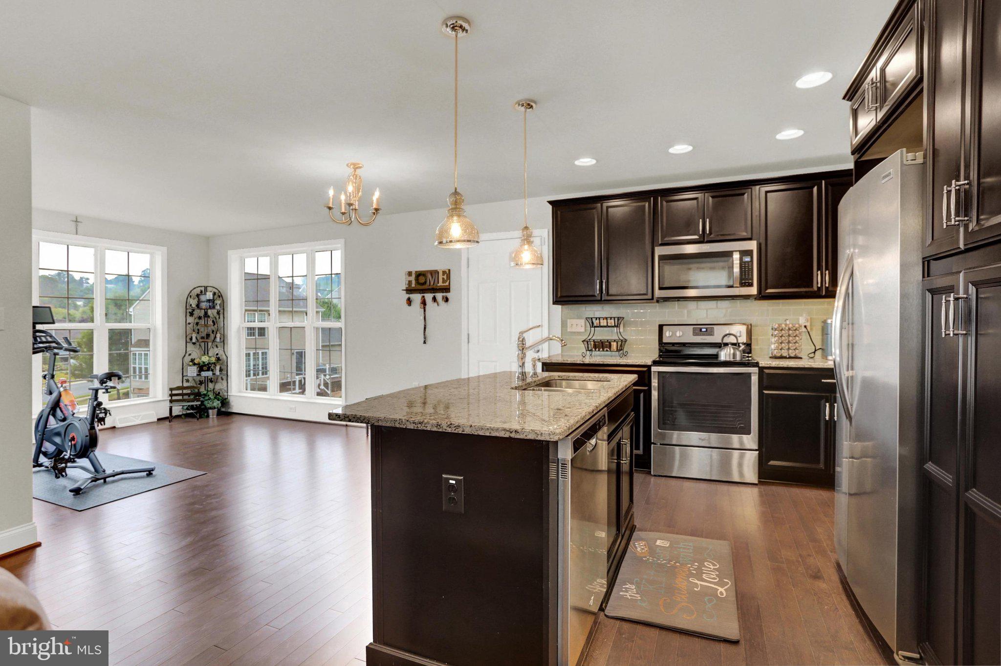 HIGHLANDS OF YORK HAVEN - Residential