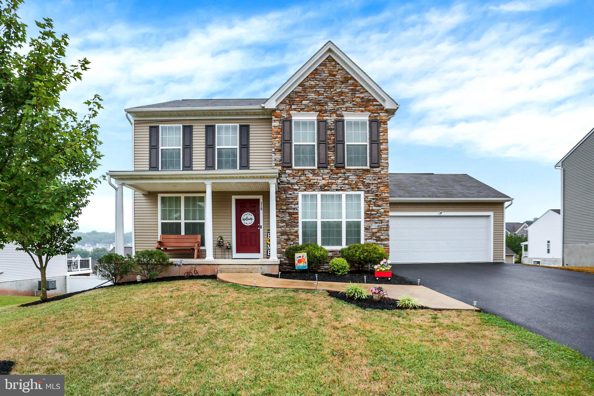 HIGHLANDS OF YORK HAVEN - Residential
