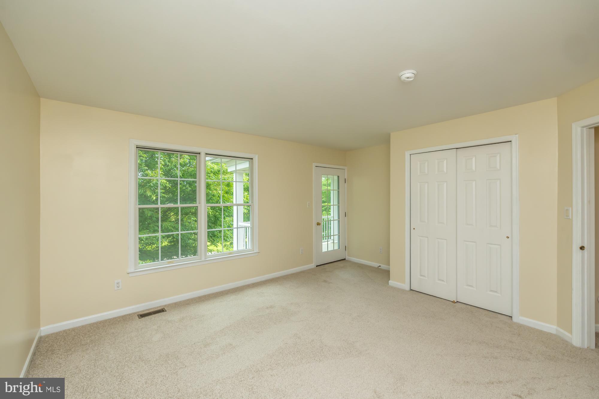 NEW BRITAIN WALK - Residential