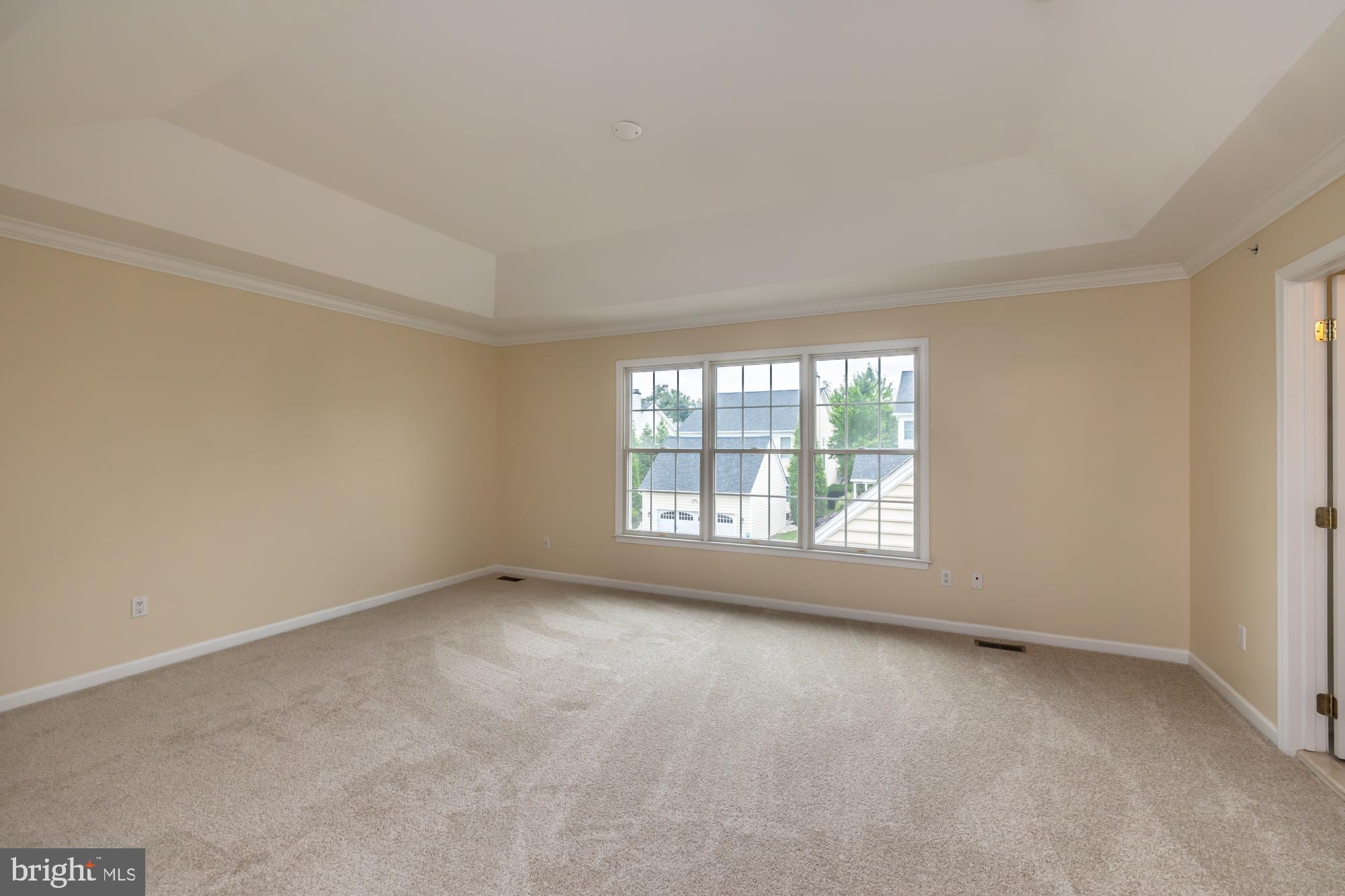 NEW BRITAIN WALK - Residential