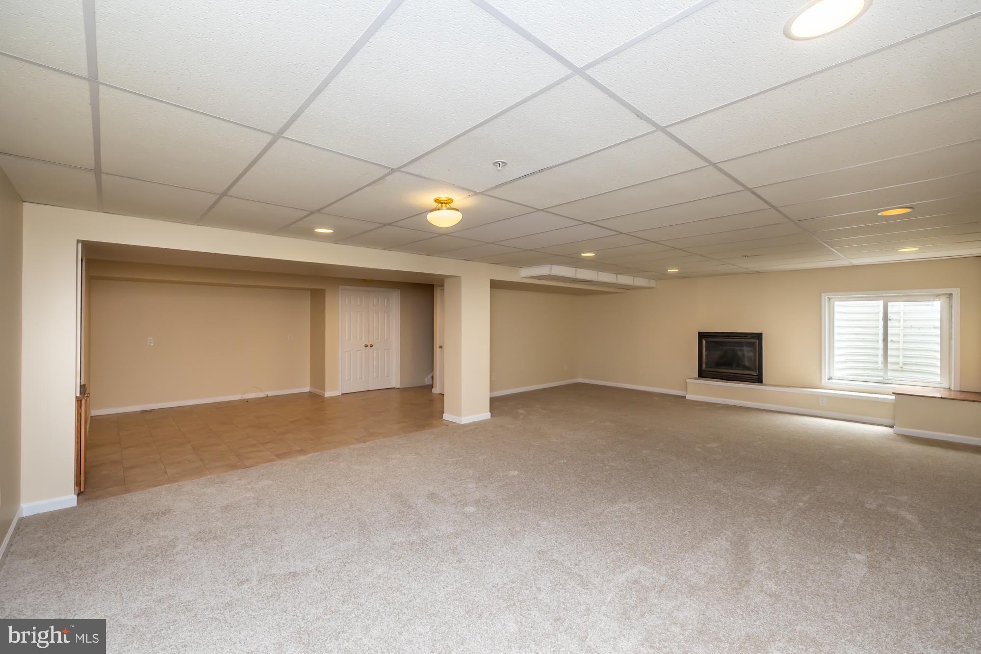 NEW BRITAIN WALK - Residential