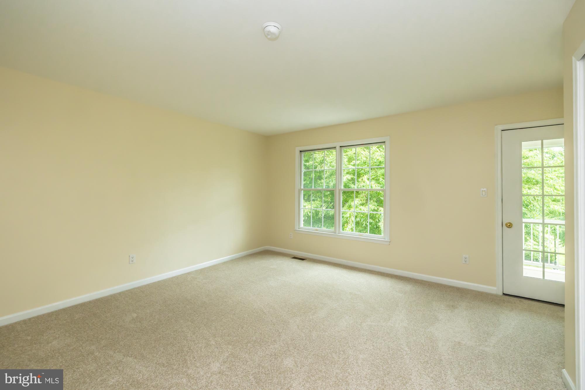NEW BRITAIN WALK - Residential