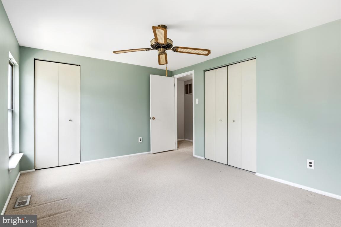 MONTGOMERY GLEN - Residential