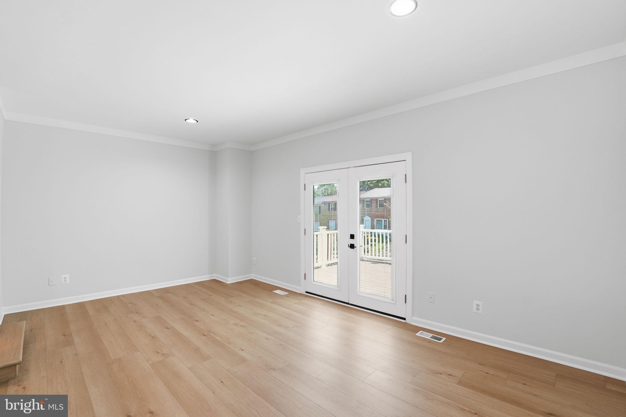 MONTGOMERY MEADOWS - Residential