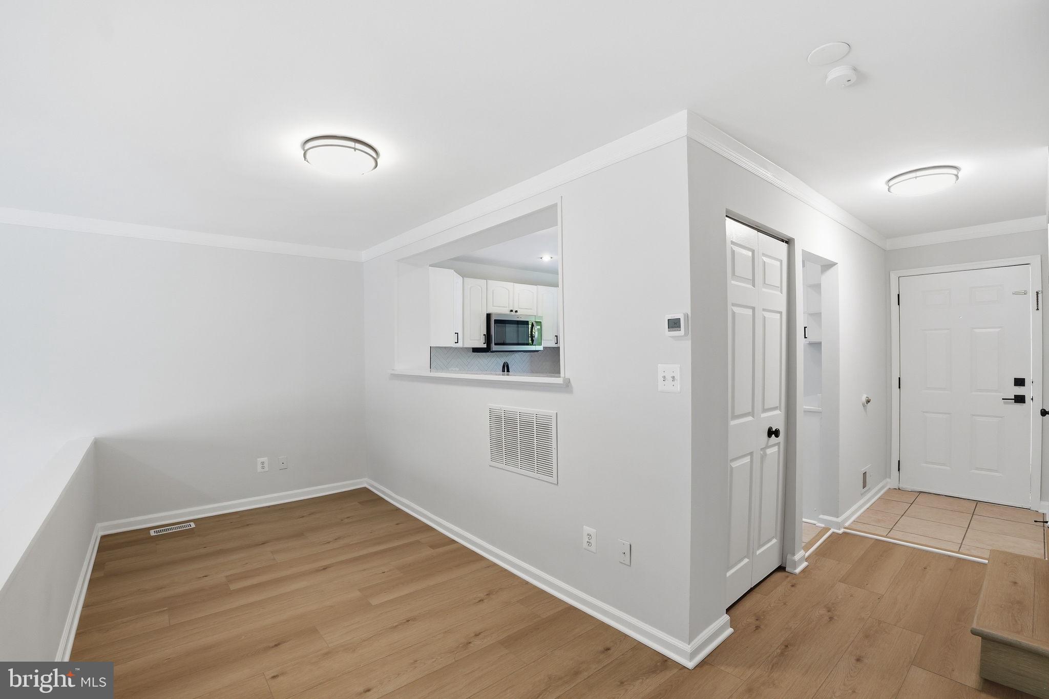MONTGOMERY MEADOWS - Residential