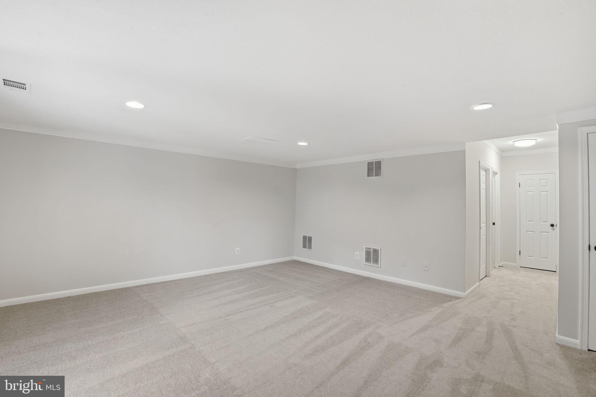MONTGOMERY MEADOWS - Residential