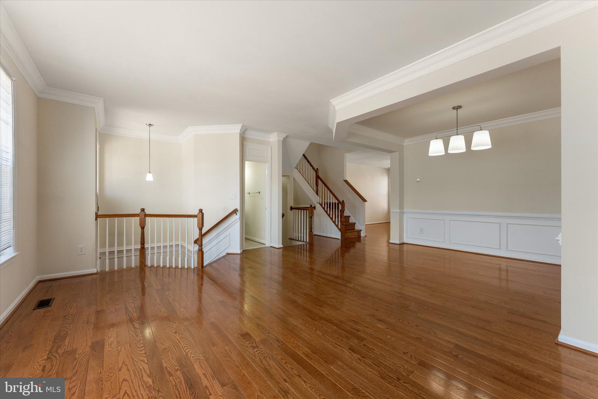 POTOMAC LAKES - Residential Lease