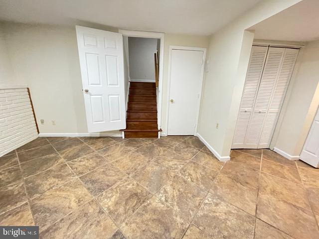 SENECA CHASE - Residential Lease