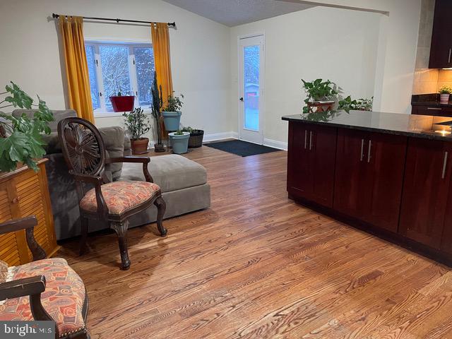 SENECA CHASE - Residential Lease