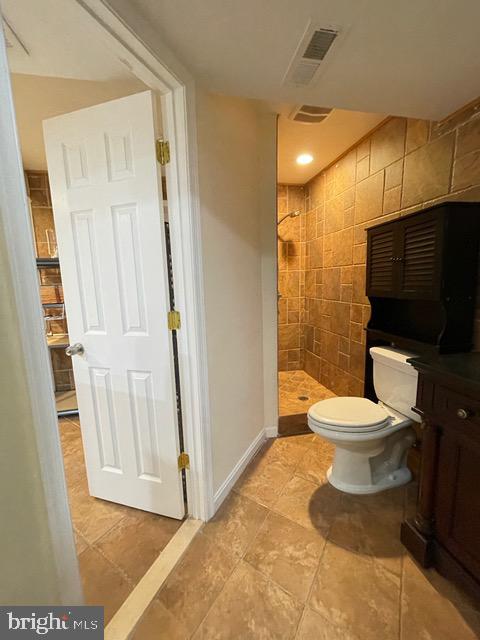SENECA CHASE - Residential Lease