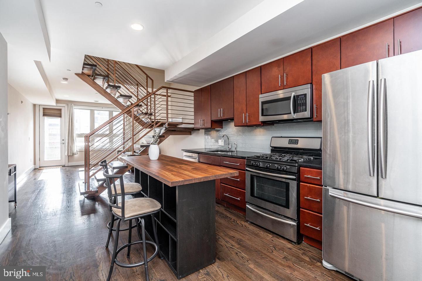 FRANCISVILLE - Residential Lease