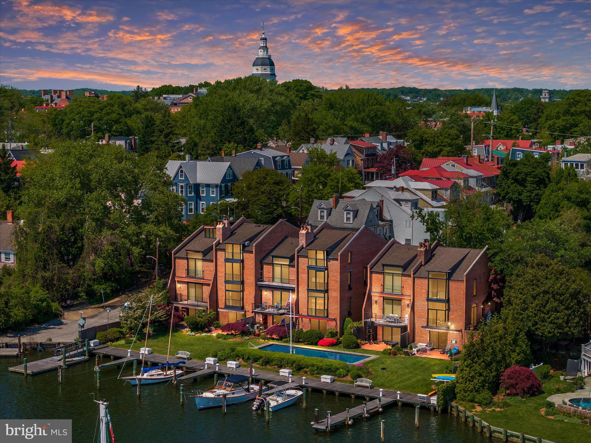 HISTORIC DISTRICT - Residential