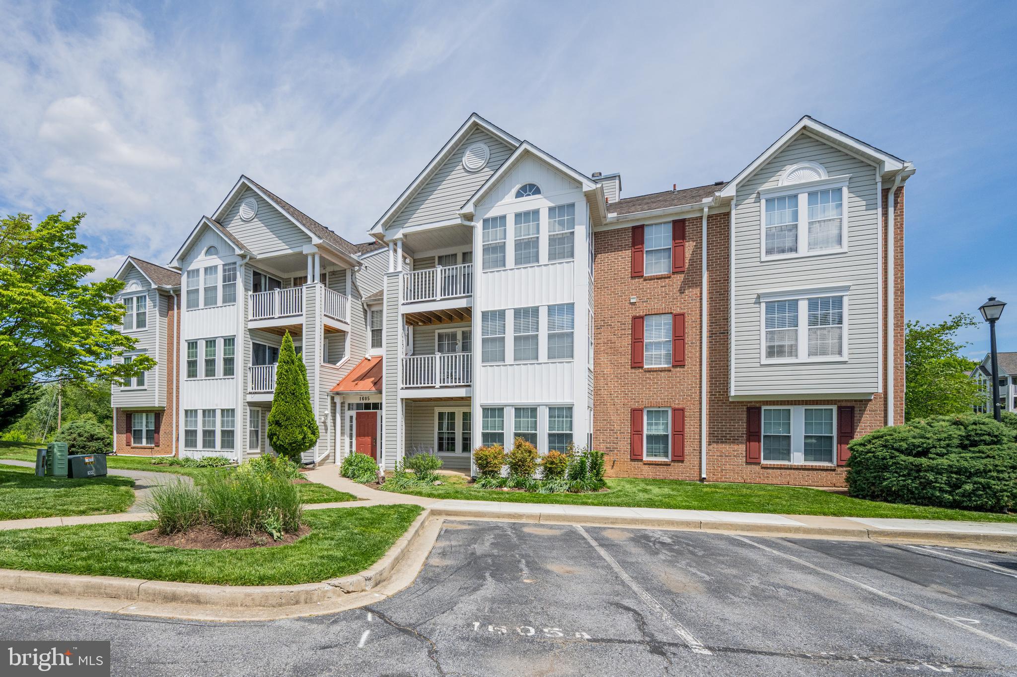 THE RIVER VIEW ESTATES AT WORMAN'S MILL - Residential