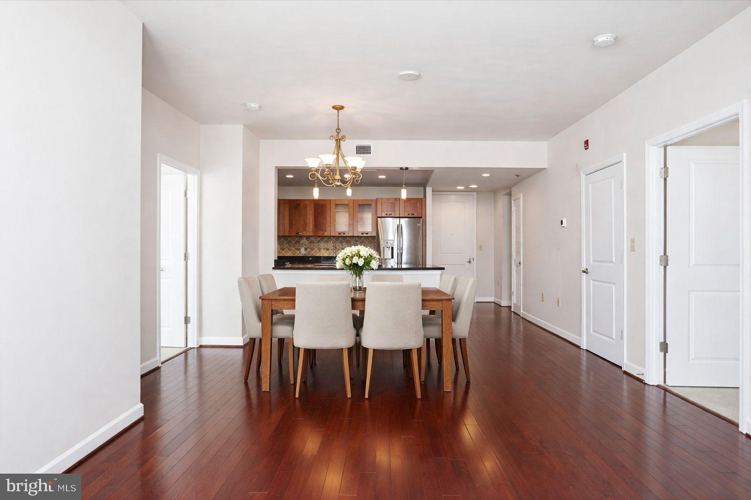 MIDTOWN BETHESDA NORTH - Residential