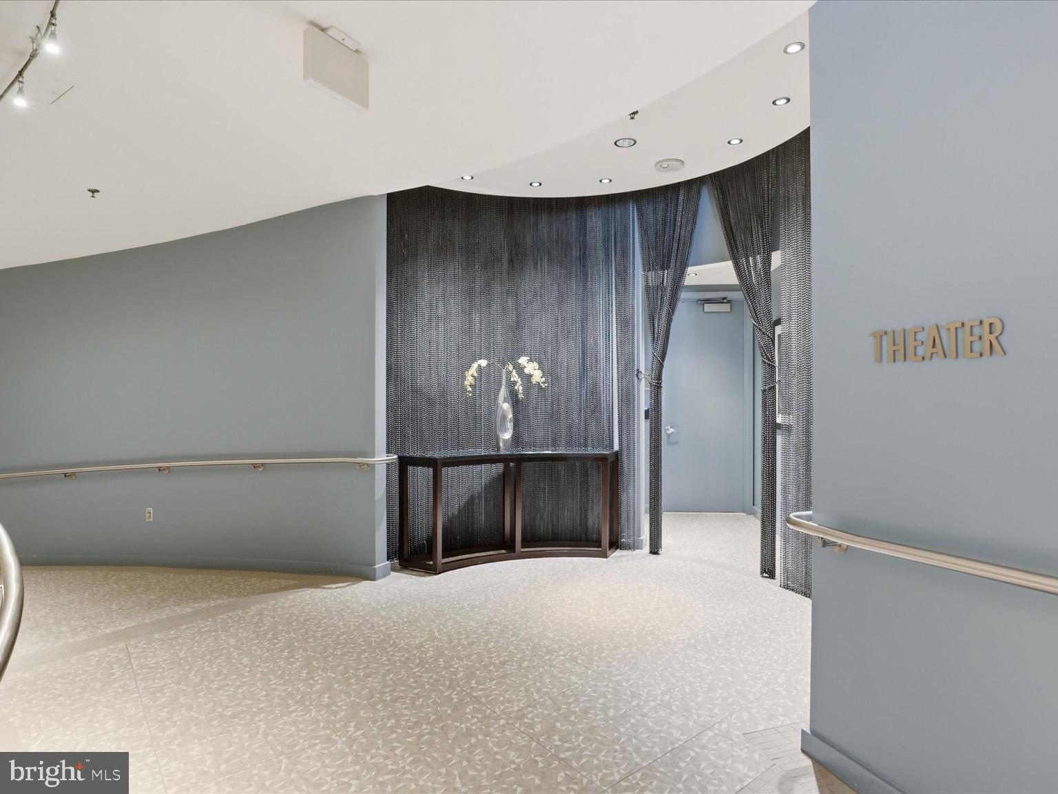 MIDTOWN BETHESDA NORTH - Residential