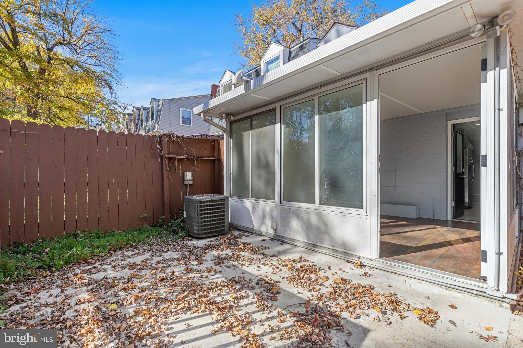 PALMER PARK - Residential