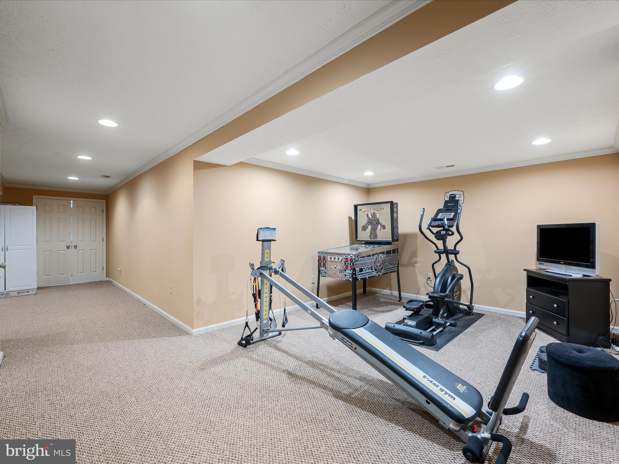 FREDERICKTOWNE ESTATES - Residential
