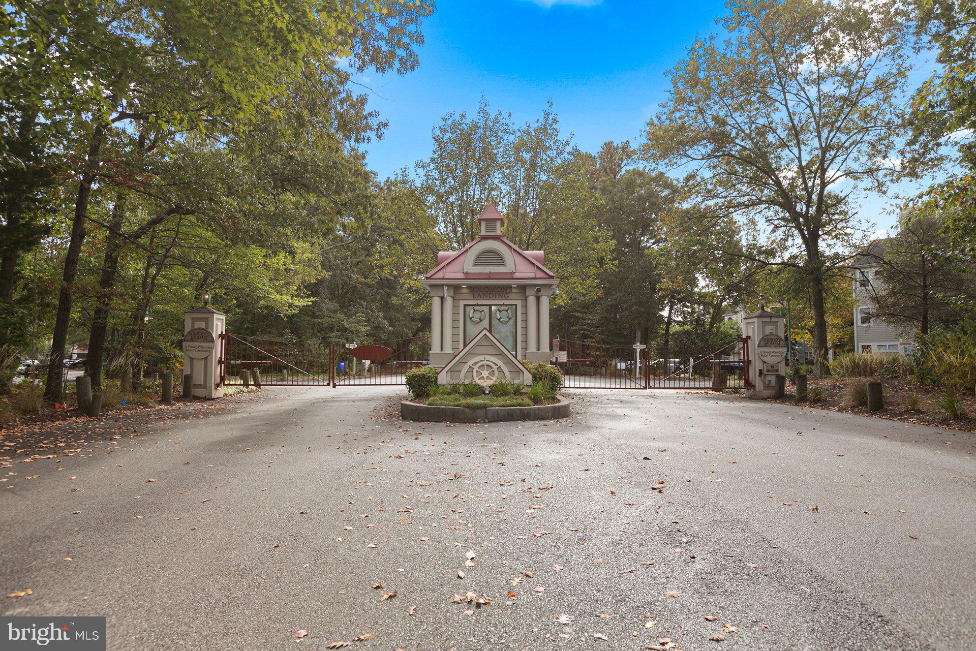 SOLOMONS LANDING - Residential