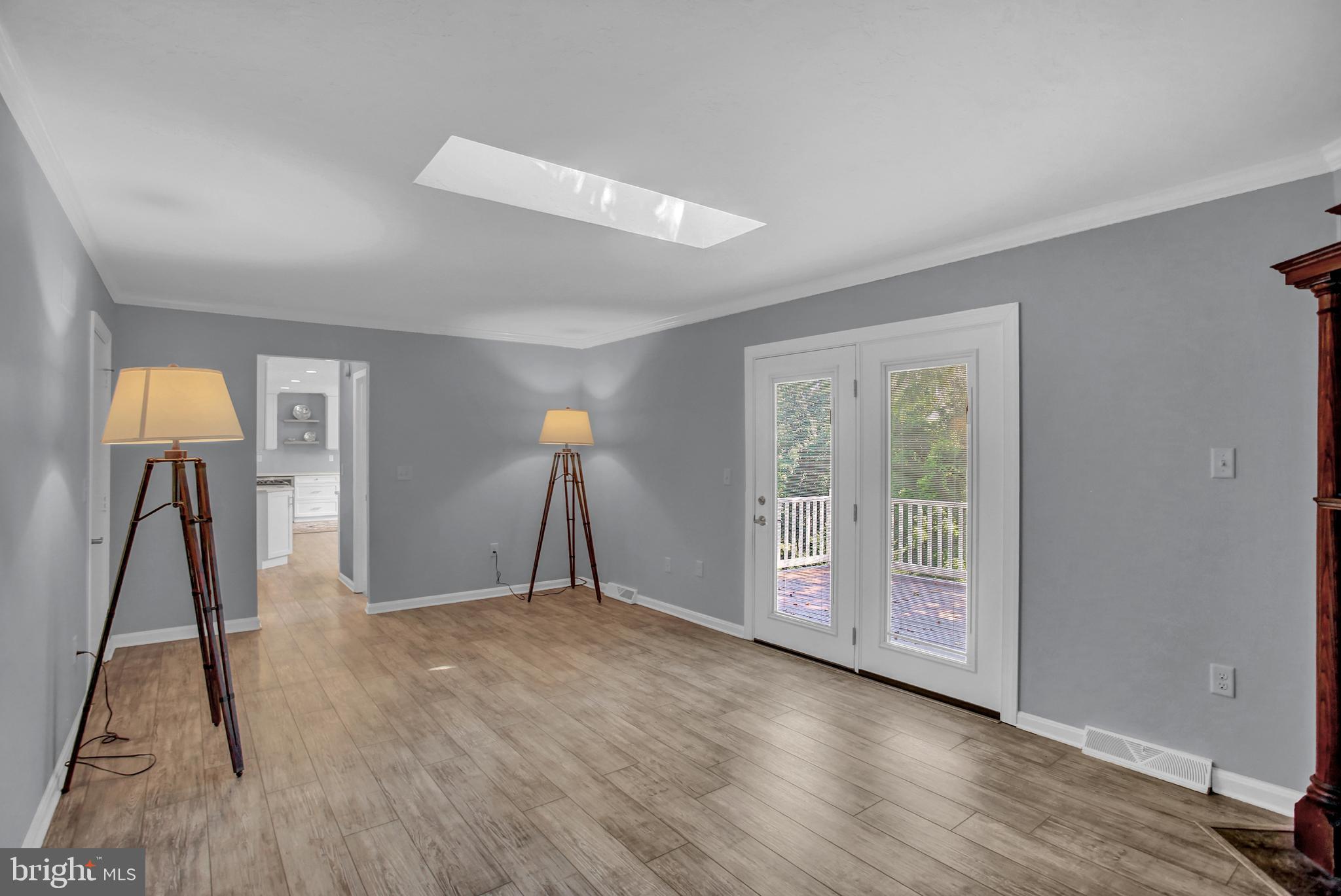 SPRINGETTSBURY TWP - Residential