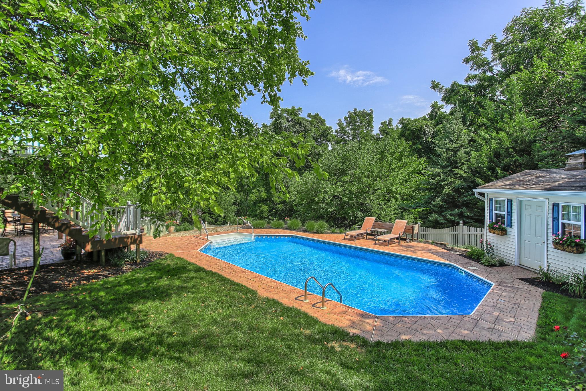SPRINGETTSBURY TWP - Residential