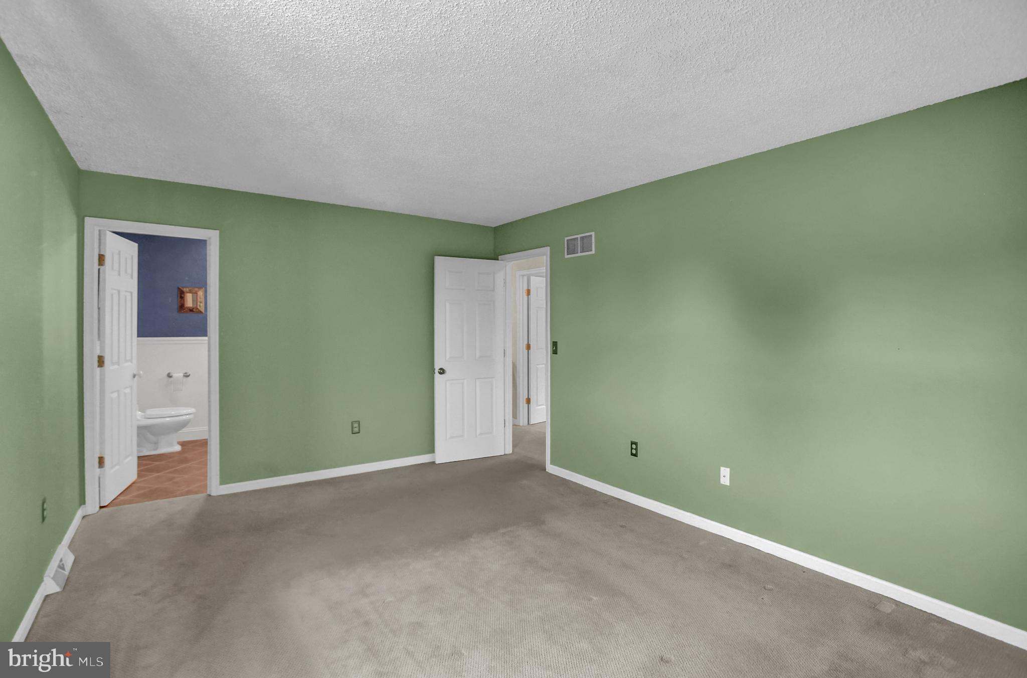 SPRINGETTSBURY TWP - Residential